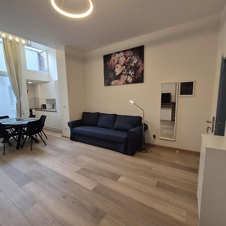 Tasson Snel Apartment Center Of Брюссель Экстерьер фото