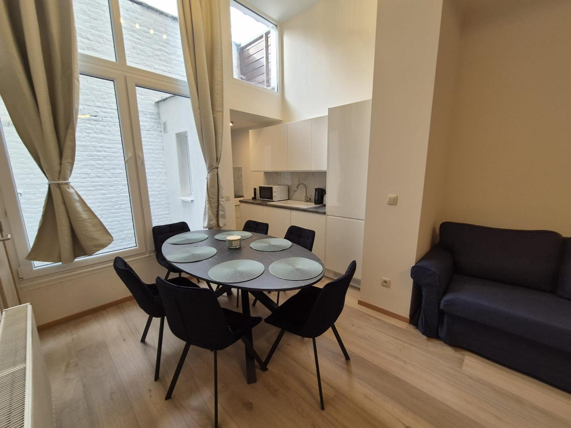 Tasson Snel Apartment Center Of Брюссель Экстерьер фото